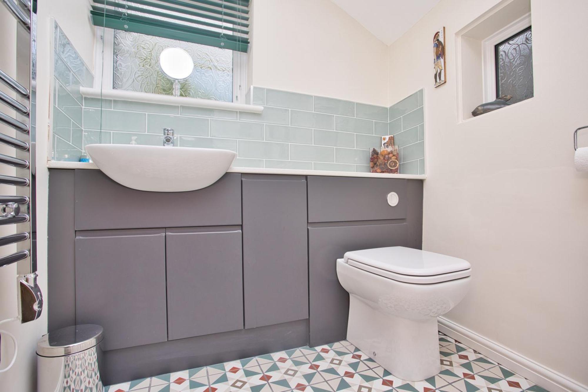 Spacious Seaside Escape In The Heart Of Deal, 4 Mins From The Beach Екстер'єр фото